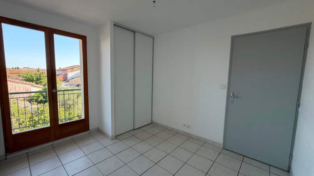 GRENADE S/GARONNE - Appt T3 de 65 m² à louer avec parking