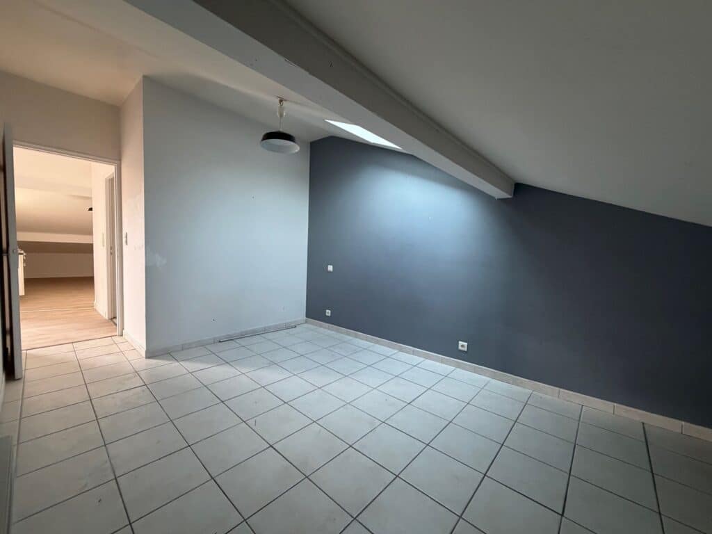 GRENADE S/GARONNE - Appt T2 de 35 m² à loyer avec parking