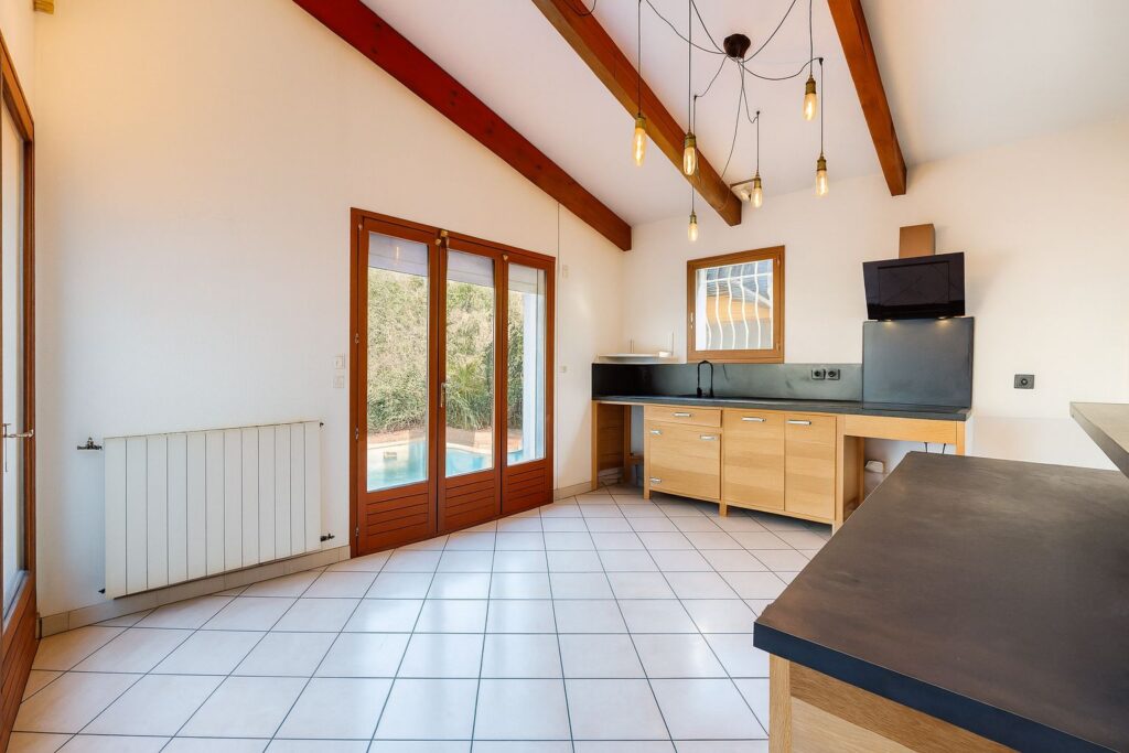 Maison familiale T4/5 avec piscine et grand garage – secteur Croix-Daurade / Roseraie