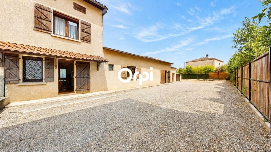 🏡 À VENDRE – Maison T4 avec garage, atelier et grand terrain – Toulouse (31200)