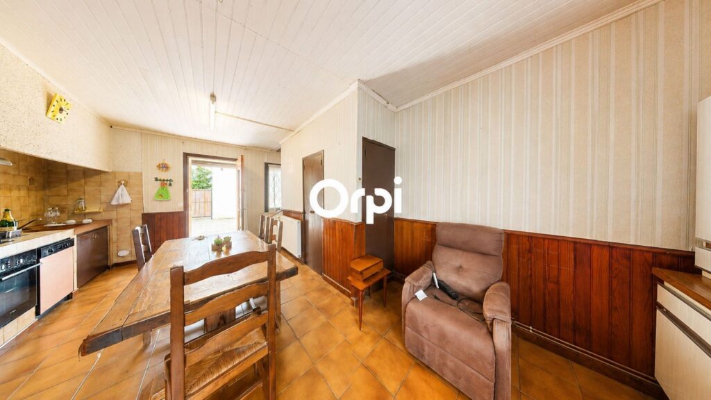 🏡 À VENDRE – Maison T4 avec garage, atelier et grand terrain – Toulouse (31200)