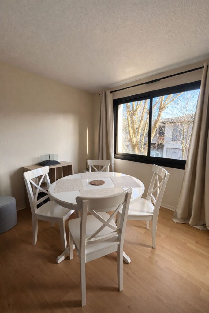 Appartement À Vendre T2 avec balcon et parking