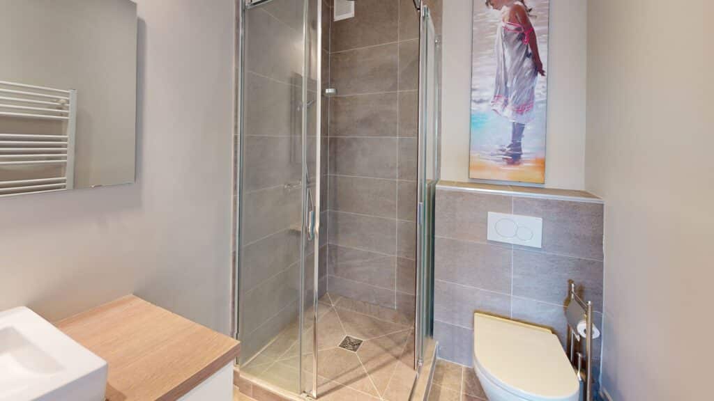 À Vendre – Appartement T5 de 150 m² avec balcon, 2 parkings et cave – Quartier Saint-Georges, Toulouse
