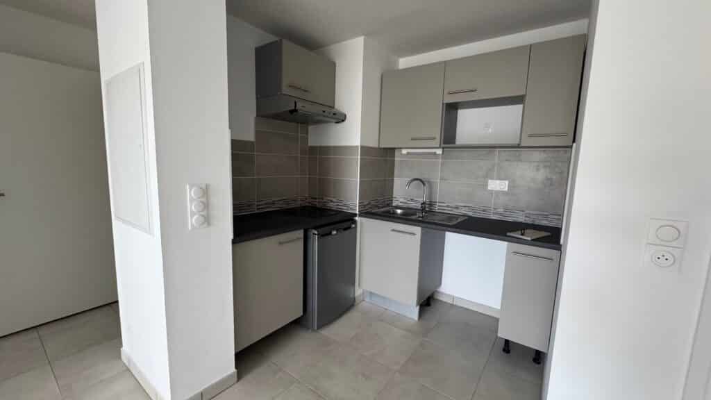 Appartement À Louer T2 de 41 m² avec 1 parking
