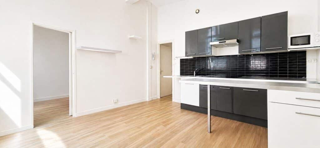 TOULOUSE HYPERCENTRE – Charmant T1 BIS rénové – Emplacement premium
