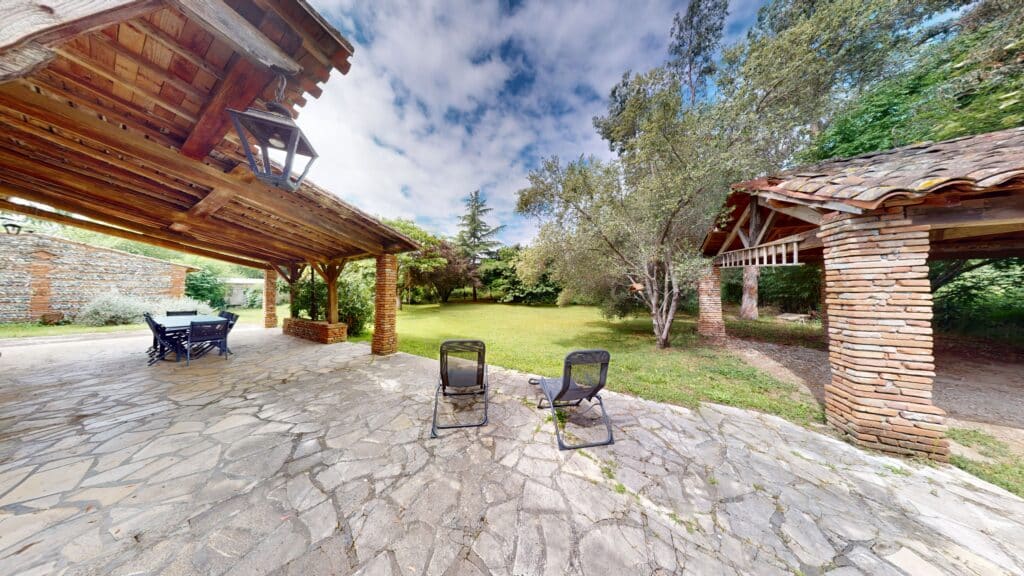 Maison À Vendre T5 - Superbe Toulousaine de plain-pied au charme rare