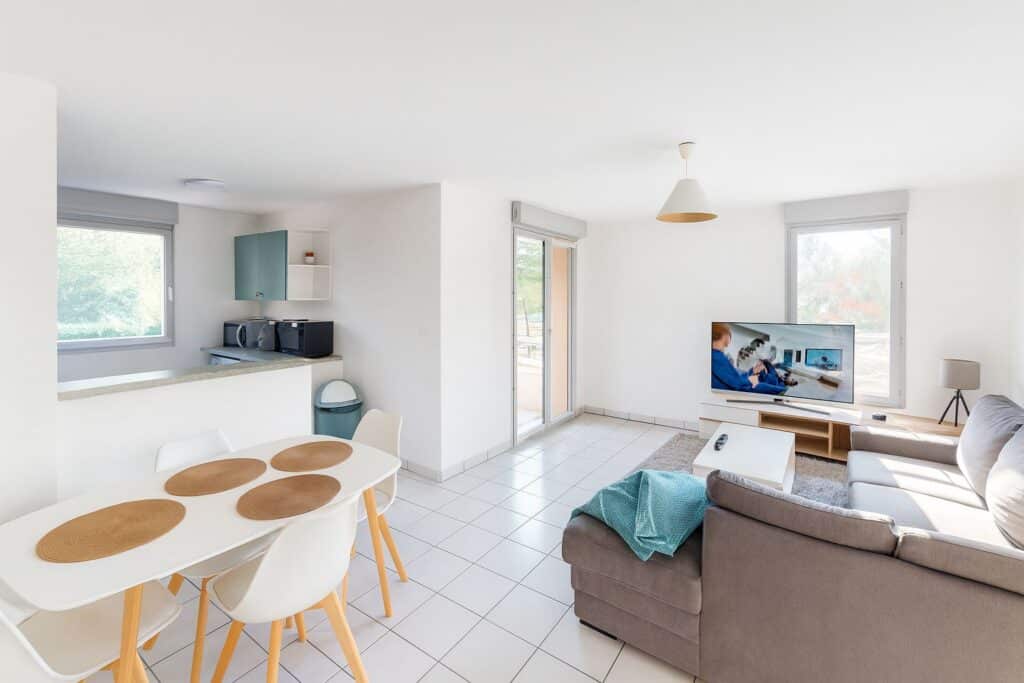 T3 DE 62M2 AVEC DOUBLE PARKING ET GRAND BALCON