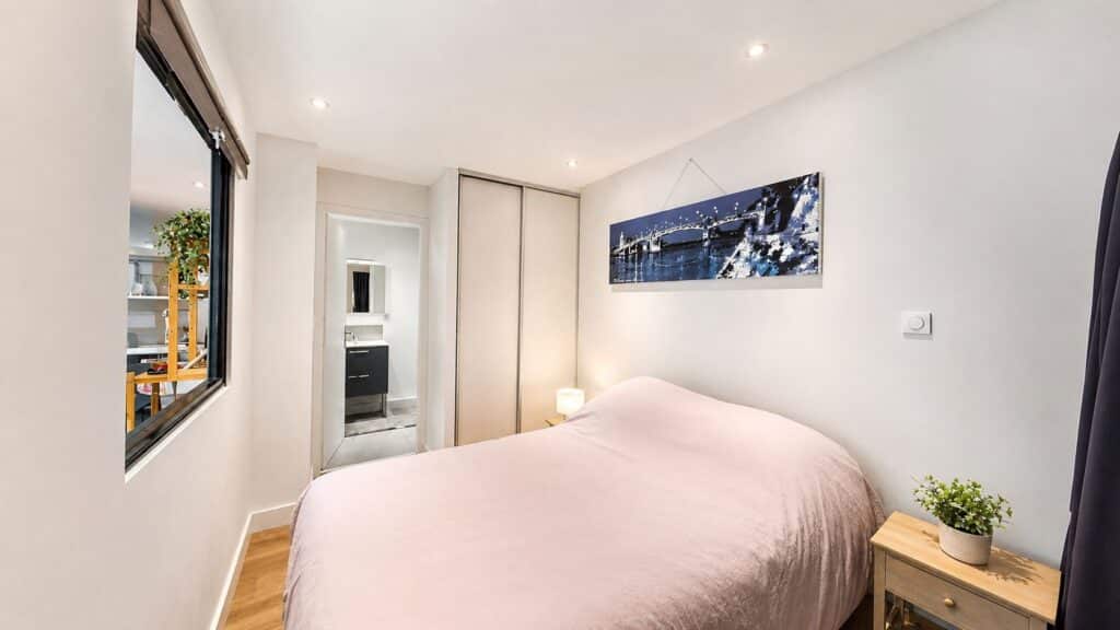 T2 CHALETS EN CHARTREUSE VENDU LIBRE + TERRASSE - DPE C