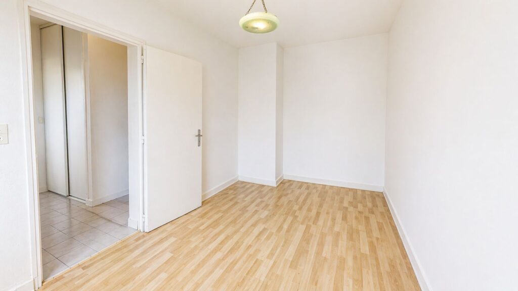 TOULOUSE 31500 / SOUPETARD Charmante maison T3 avec jardin, terrasse et garage fort potentiel d’évolution
