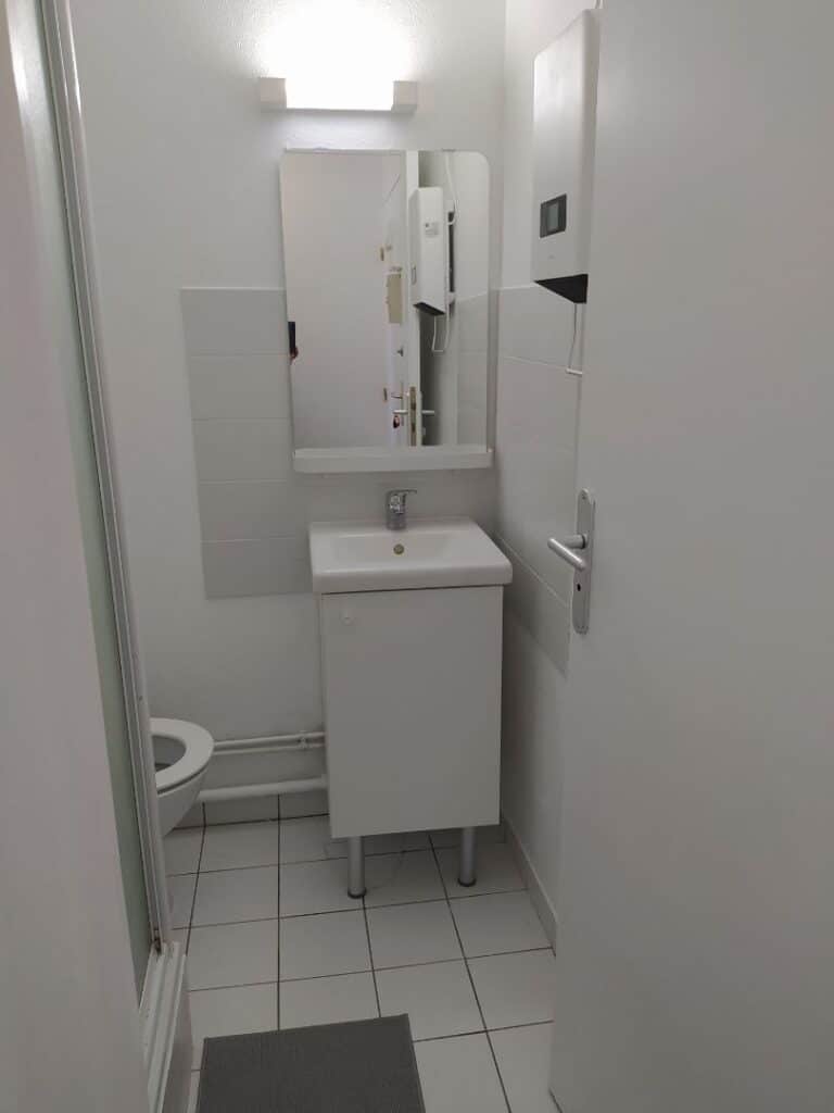 TOULOUSE, studio meublé de 19m² proche des transports en commun