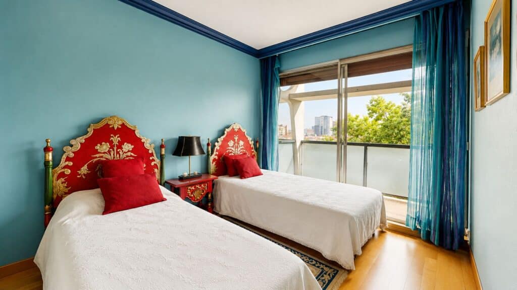 TOULOUSE HYPERCENTRE-BOULEVARD CARNOT - APPARTEMENT 124M² T5 2PK SS-SOL 2 CAVES