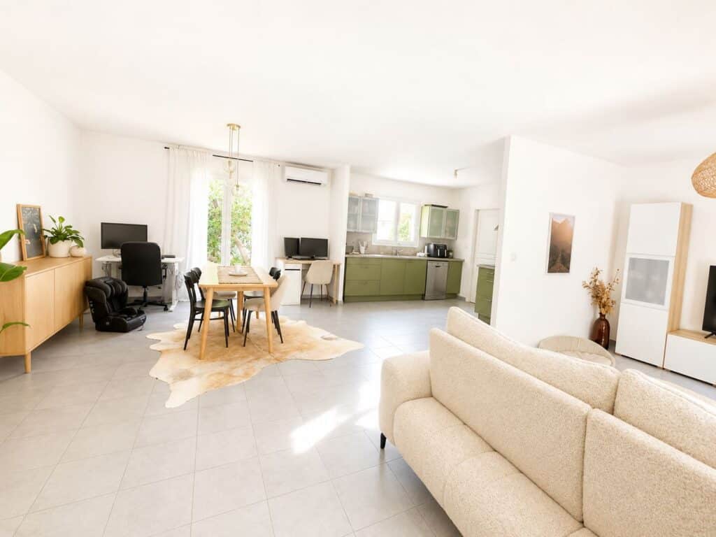 Maison La Salvetat Saint Gilles 4 pièce(s) 97 m² sur une parcelle de 689 m²