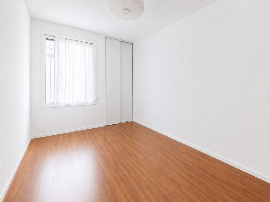 TOULOUSE PONTS JUMEAUX - T3 AVEC ASCENSEUR, BALCON, CLIMATISATION ET PARKING