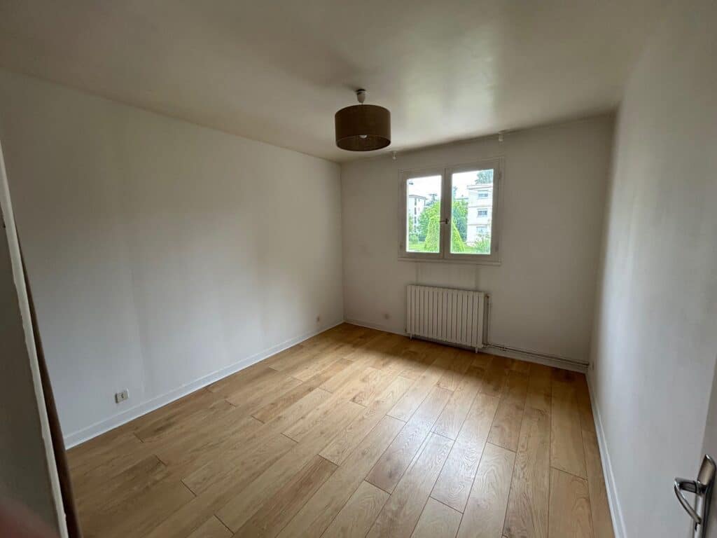 TOULOUSE, ROSERAIE, Maison T4 avec grand garage et jardin