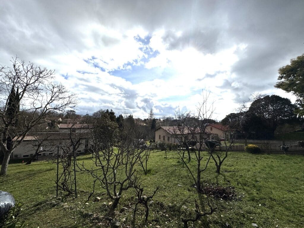 A VENDRE : TERRAIN 900m2 COLOMIERS DANS IMPASSE AU CALME