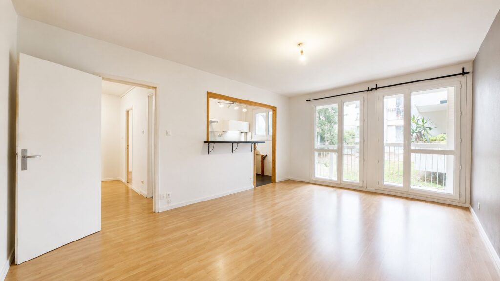 TOULOUSE – ROSERAIE / AMOUROUX – T2 AU CALME AVEC BALCON, PARKING et CAVE