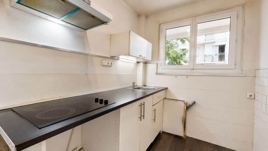 TOULOUSE – ROSERAIE / AMOUROUX – T2 AU CALME AVEC BALCON, PARKING et CAVE