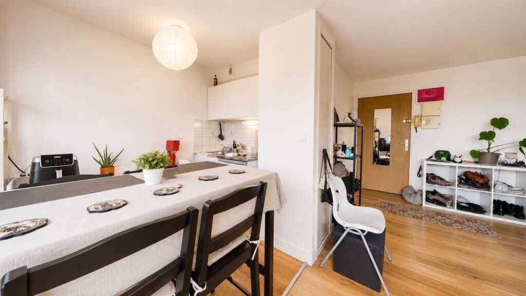 TOULOUSE 31400 Appartement T1 Bis duplex dernier étage avec parking sous-sol