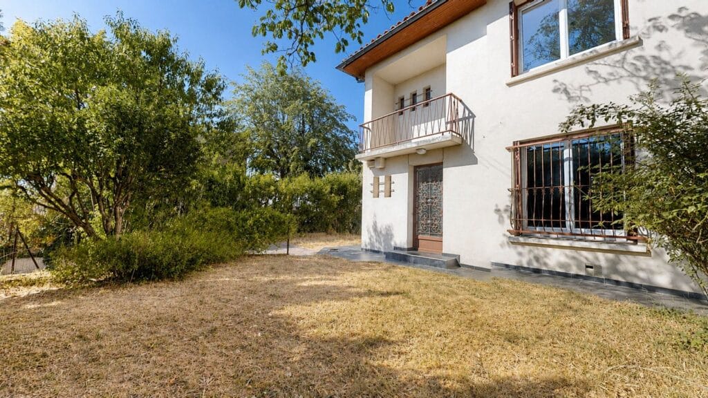 Secteur Roseraie - Maison T4 avec garage, terrasse et jardin piscinable