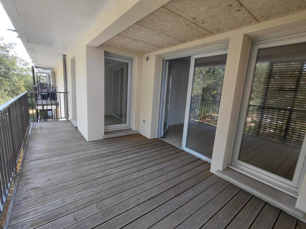 SAINT JEAN  à louer T3 de 59 m² avec parking double