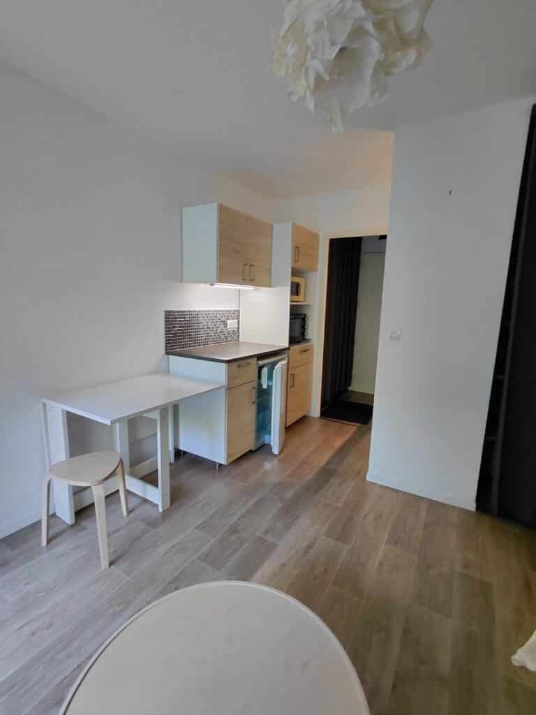 TOULOUSE RANGUEIL appt T1 meublé de 18m² avec parking