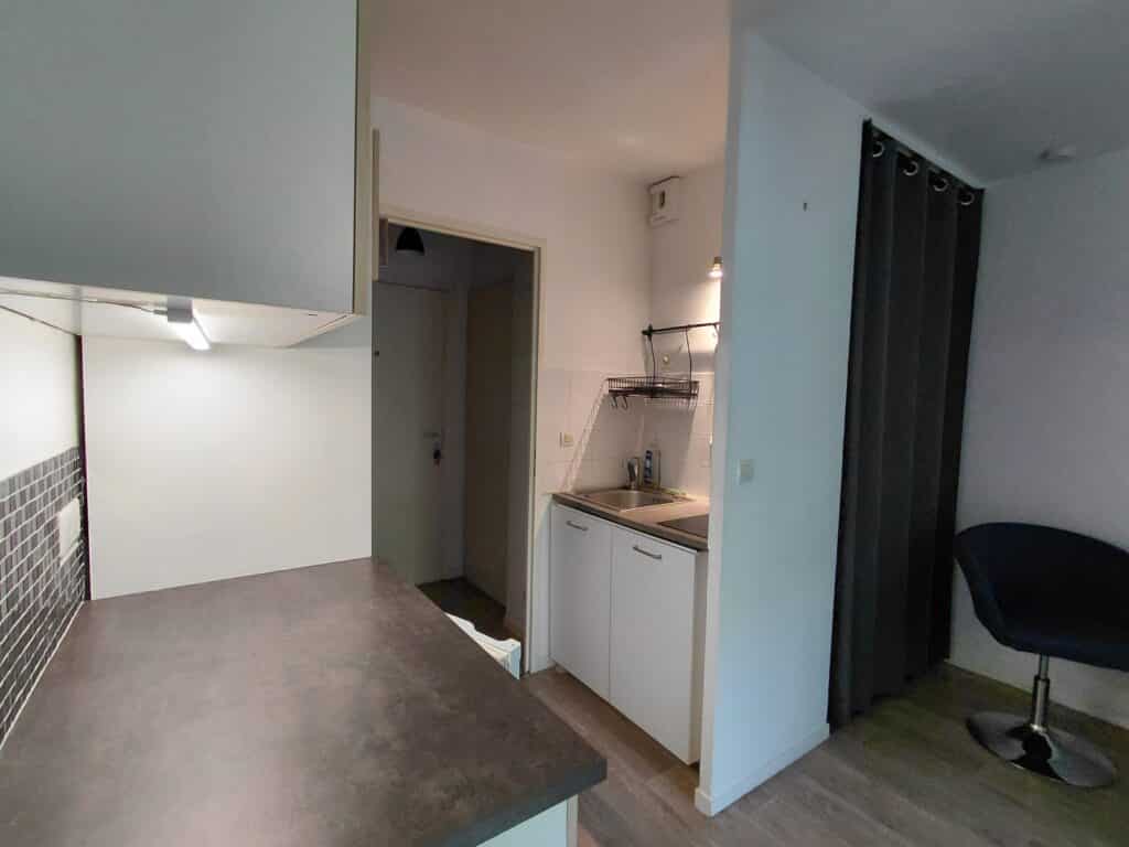 TOULOUSE RANGUEIL appt T1 meublé de 18m² avec parking