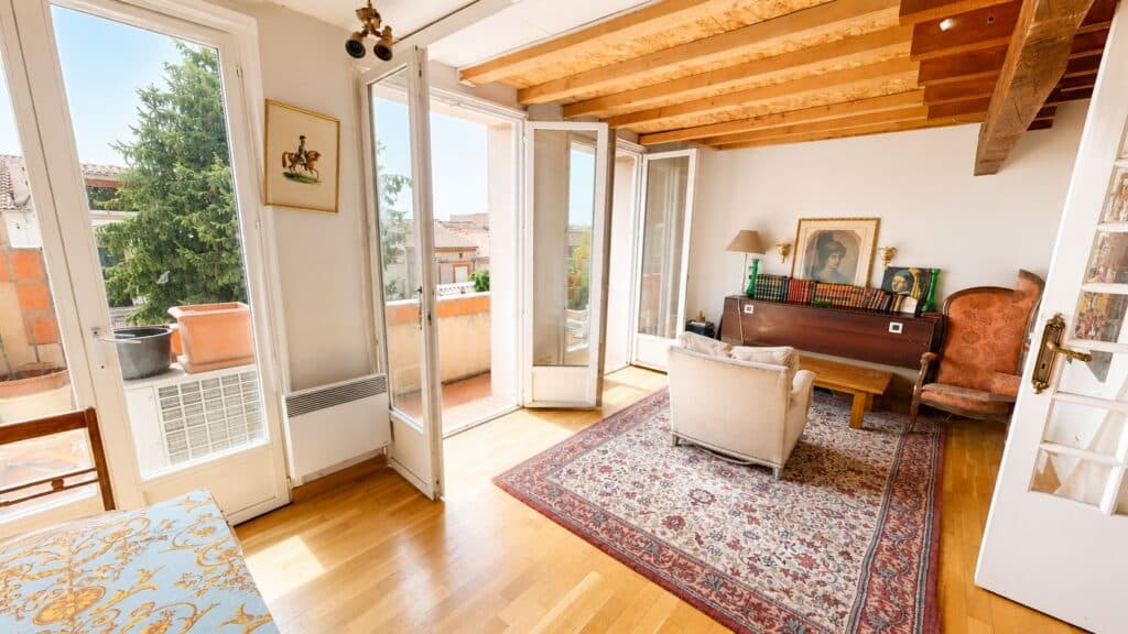 Appartement À Vendre Cœur de Bonnefoy – Appartement T3 duplex d'env. 75 m² avec belle vue