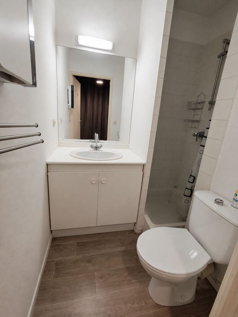 TOULOUSE RANGUEIL appt T1 meublé de 18m² avec parking
