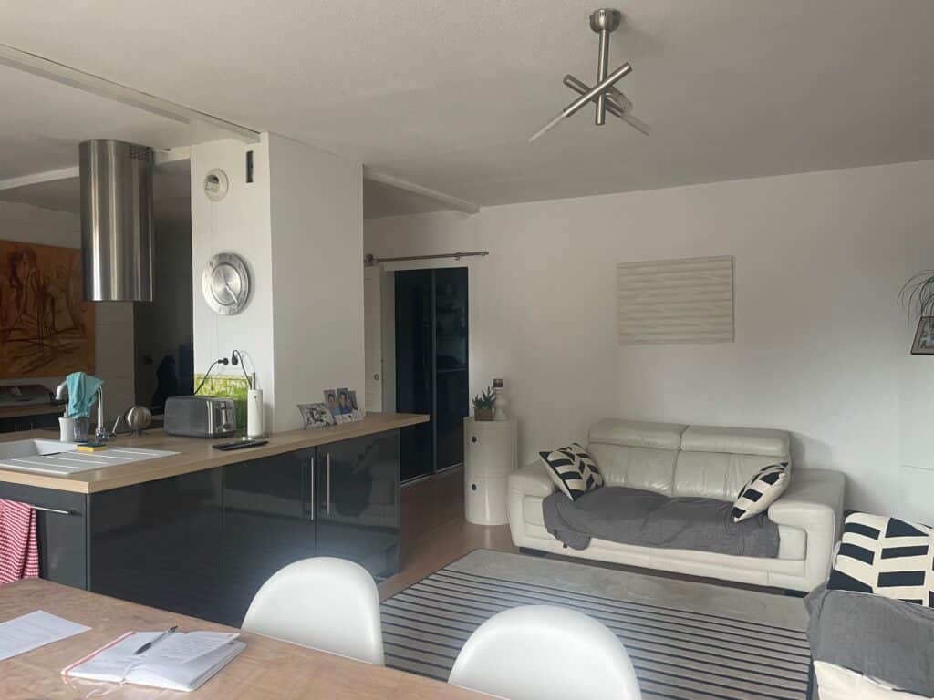Appartement À Louer T3 meublé LA ROSERAIE