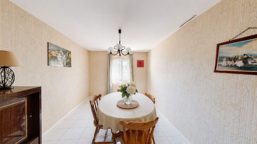 SAINT-ALBAN – MAISON INDIVIDUELLE DE PLAIN-PIED – 3 CHAMBRES – GARAGE AVEC ROCHELLE – VERANDA - PARCELLE DE 617 M²