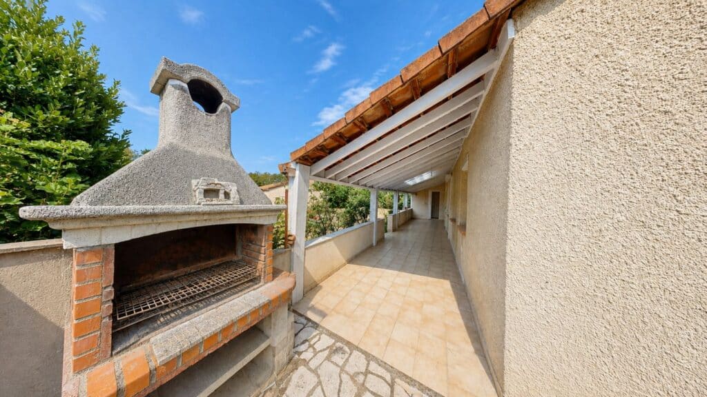 SAINT-ALBAN – MAISON INDIVIDUELLE DE PLAIN-PIED – 3 CHAMBRES – GARAGE AVEC ROCHELLE – VERANDA - PARCELLE DE 617 M²