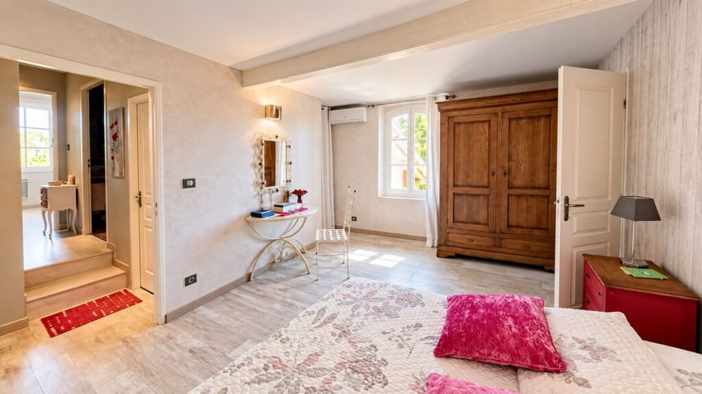 Appartement T3 110 m2 À Vendre MONTRABÉ – UN ESPRIT MAISON AU CŒUR DU VILLAGE