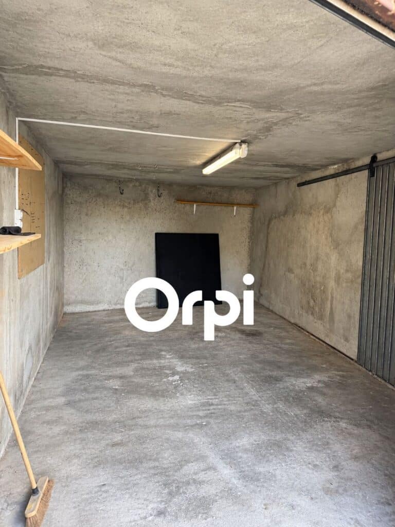 TOULOUSE – T3BIS DE 63 M² • DERNIER ÉTAGE • TRAVAUX VOTÉS ET PRIS EN CHARGE • BALCON • GARAGE BOXÉ • CAVE • VUE DÉGAGÉE • SEUL SUR LE PALIER •  TRAVERSANT EST/OUEST