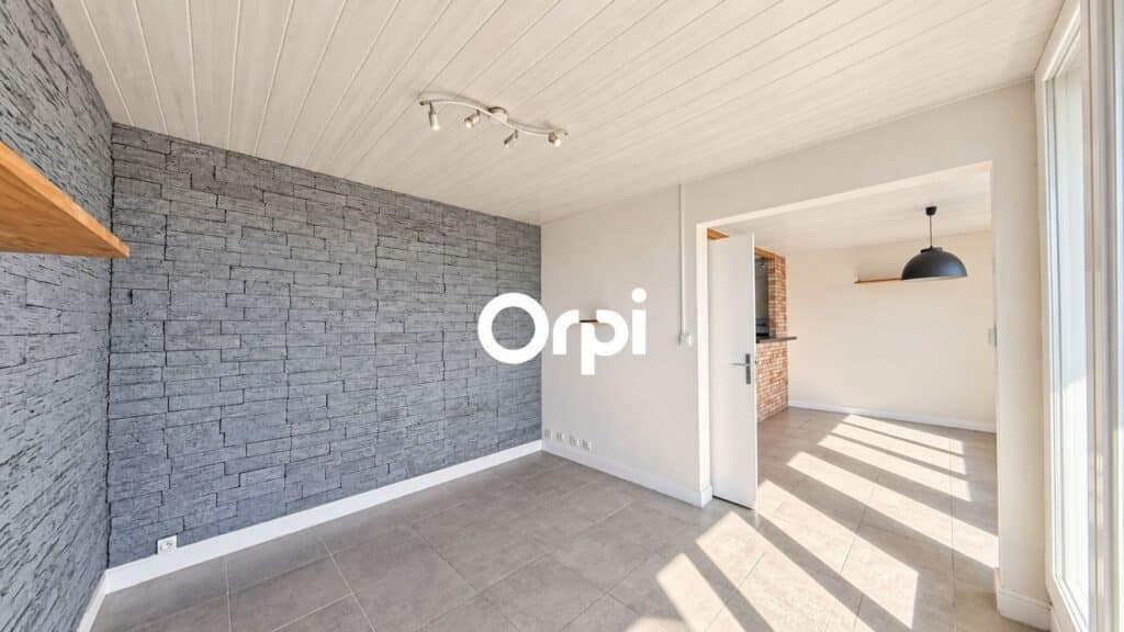 TOULOUSE – T3BIS DE 63 M² • DERNIER ÉTAGE • TRAVAUX VOTÉS ET PRIS EN CHARGE • BALCON • GARAGE BOXÉ • CAVE • VUE DÉGAGÉE • SEUL SUR LE PALIER •  TRAVERSANT EST/OUEST