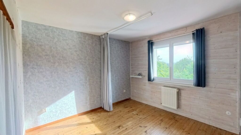 Maison À Vendre T5 Garage Jardin
