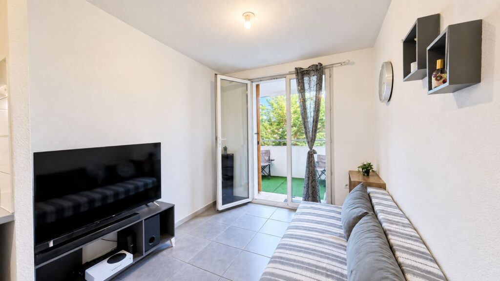 TOULOUSE NORD – Appartement T1BIS vendu loué avec balcon et parking