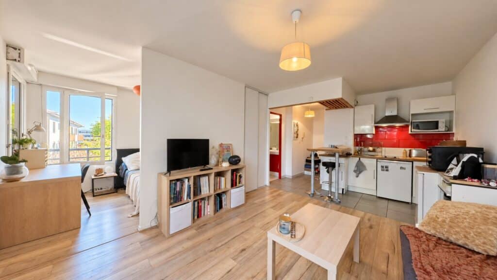 Appartement T1 bis – 35m² environ – Jolimont / Roseraie – Parking en sous-sol