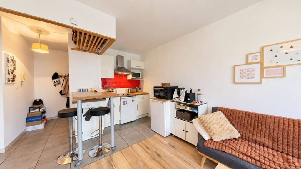 Appartement T1 bis – 35m² environ – Jolimont / Roseraie – Parking en sous-sol