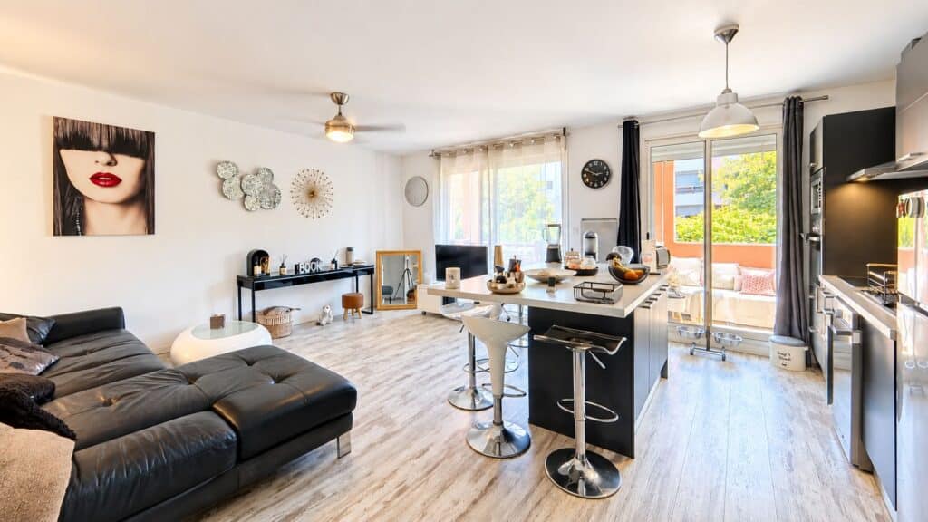 À VENDRE : Appartement T3 de 61,5 m² lumineux avec parking et cave – Secteur Roseraie / Les Argoulets