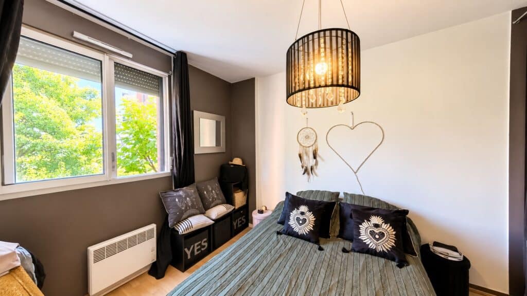 À VENDRE : Appartement T3 de 61,5 m² lumineux avec parking et cave – Secteur Roseraie / Les Argoulets