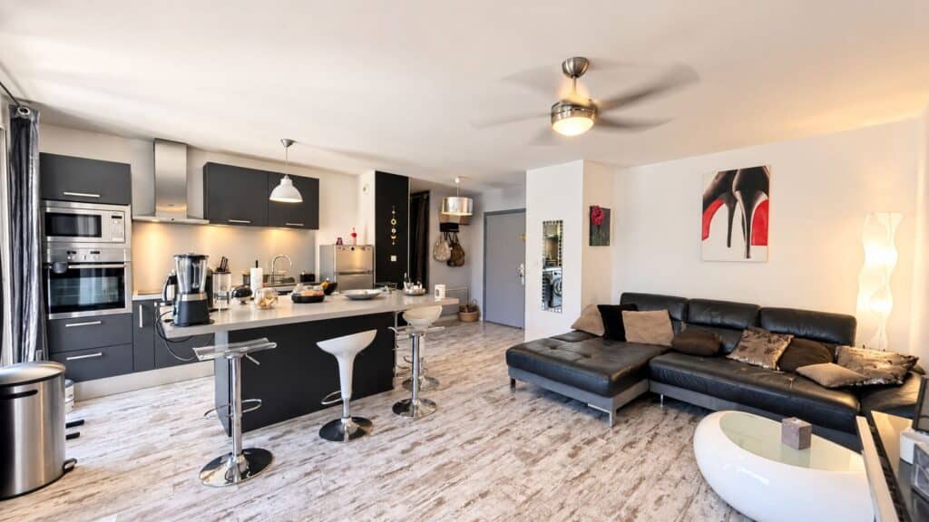 À VENDRE : Appartement T3 de 61,5 m² lumineux avec parking et cave – Secteur Roseraie / Les Argoulets