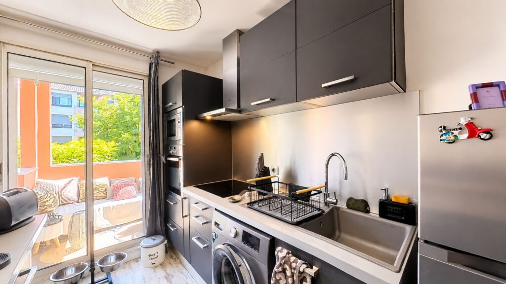 À VENDRE : Appartement T3 de 61,5 m² lumineux avec parking et cave – Secteur Roseraie / Les Argoulets