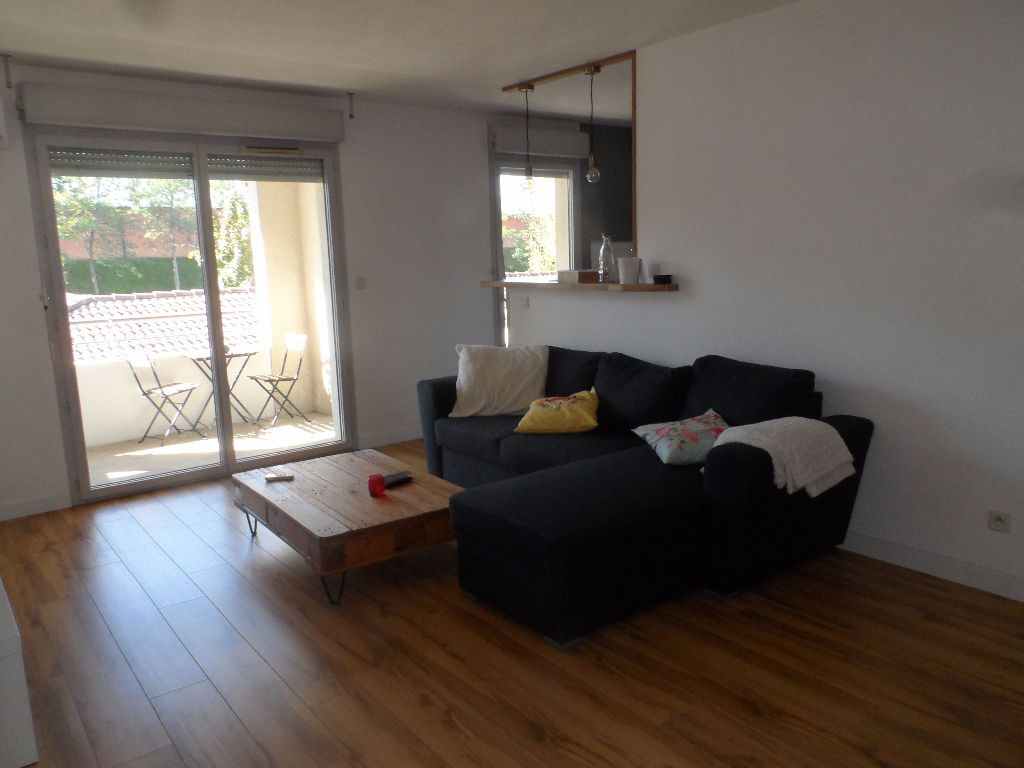 Aucamville, Appartement T2 de 48 m² entièrement rénové à 500m des commerces