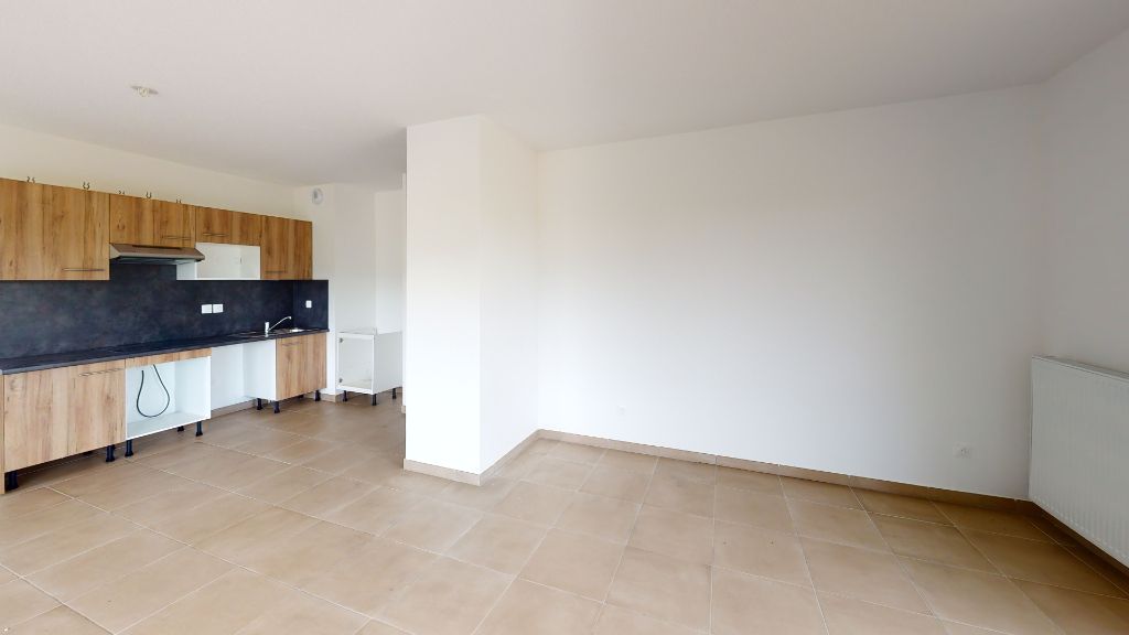 CORNEBARRIEU, T4 récent de 88 m² avec parkings, à proximité des commerces