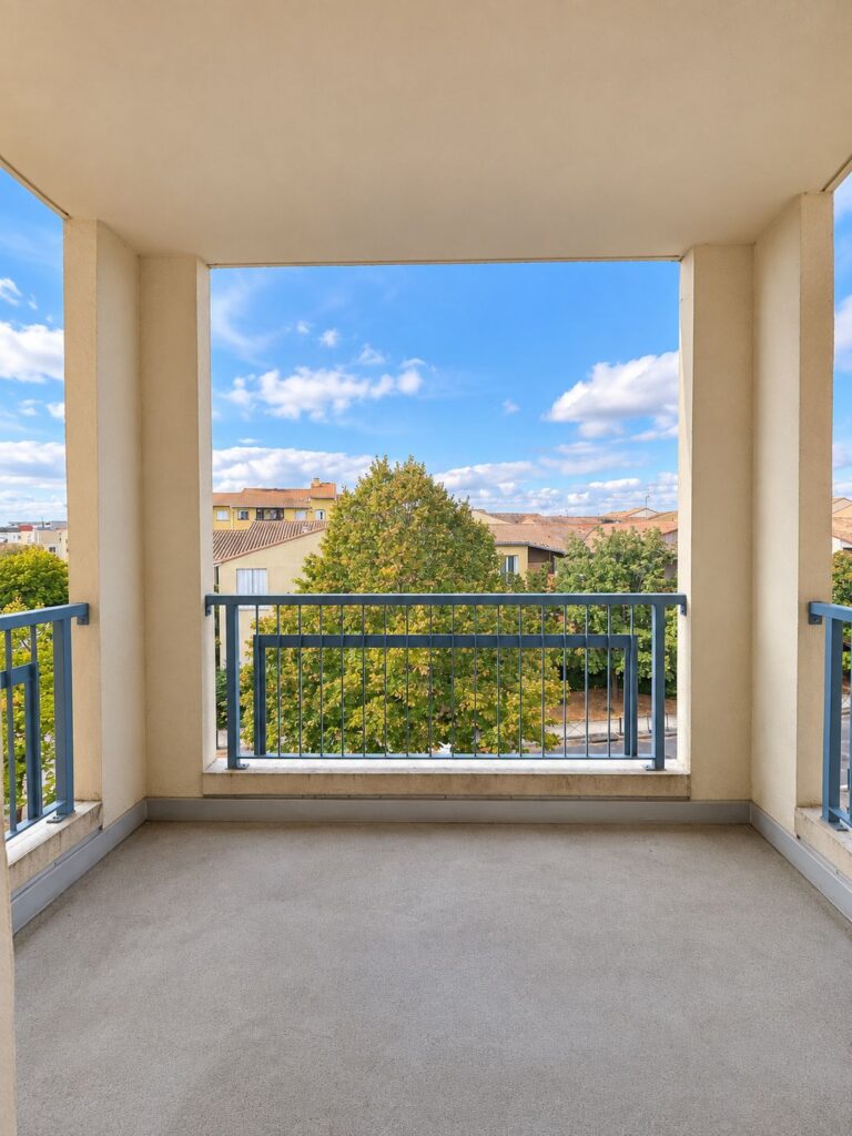 Appartement À Vendre T2 bis Balcon Parking