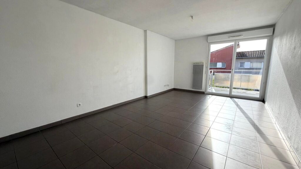 TOURNEFEUILLE, T2 de 41 m² avec parking