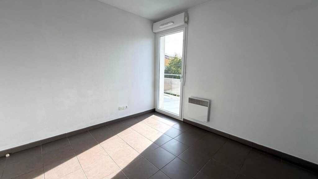TOURNEFEUILLE, T2 de 41 m² avec parking