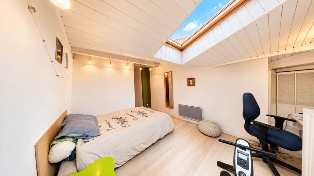 TOULOUSE MARENGO - DUPLEX T3/T4 - DERNIER ÉTAGE - BALCON, CELLIER ET GARAGE
